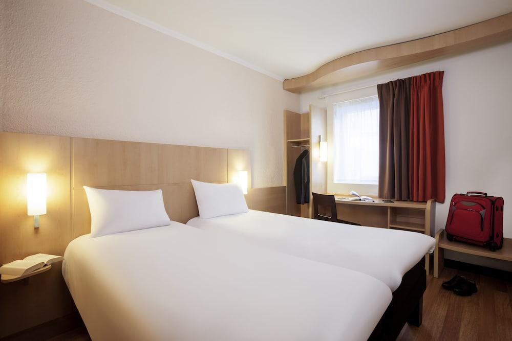 Ibis Paris Bastille Opera Exterior photo